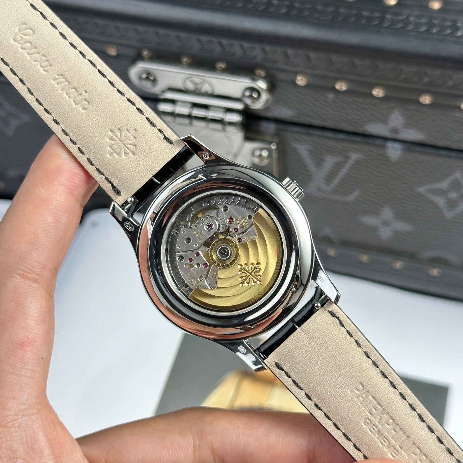 Patek Philippe Complications 5205G Replica Watch Leather Strap 40mm - Top club