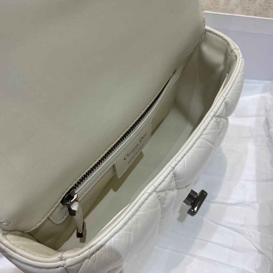 Christian Dior Mini Dior Caro Bag Latte Matte Padded Macrocannage, Latte White, For Women Women’s Handbags, Crossbody Bags, 20cm CD1:1High-quality replica