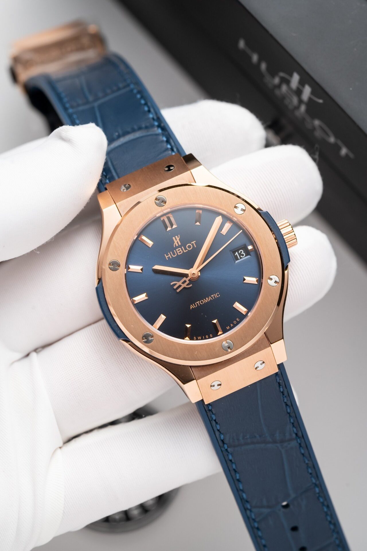Hublot Classic Fusion King Gold Blue Replica Watch JJF Factory 38mm - Top club