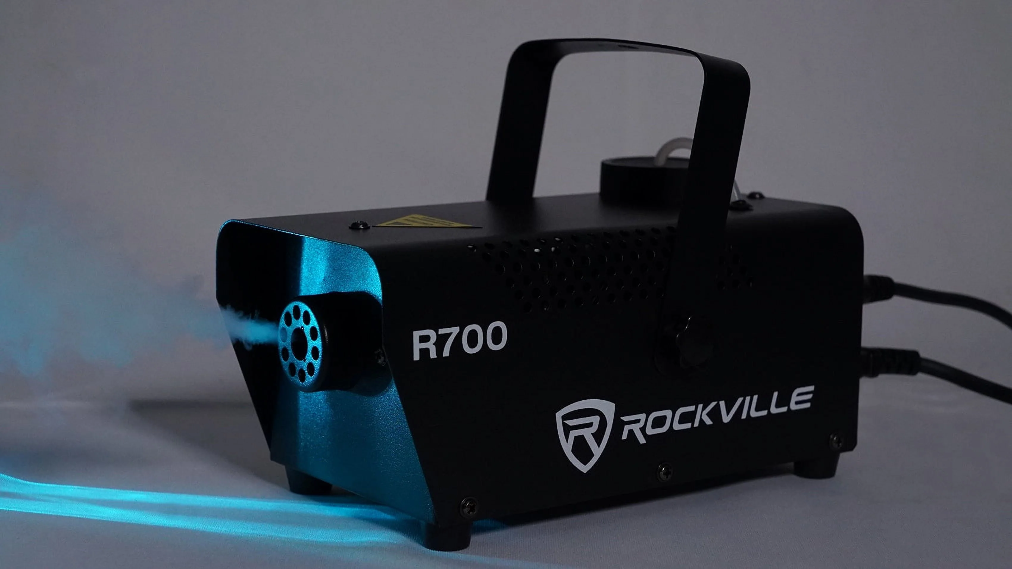Rockville R700 440W Water-Based Fog Machine, 3000 CFM Output, Wired and Wireless Timer Remotes, for Haunted Houses and Events - Image 6 Rockville R700 440W Water-Based Fog Machine, 3000 CFM Output, Wired and Wireless Timer Remotes, for Haunted Houses and Events - Image 6