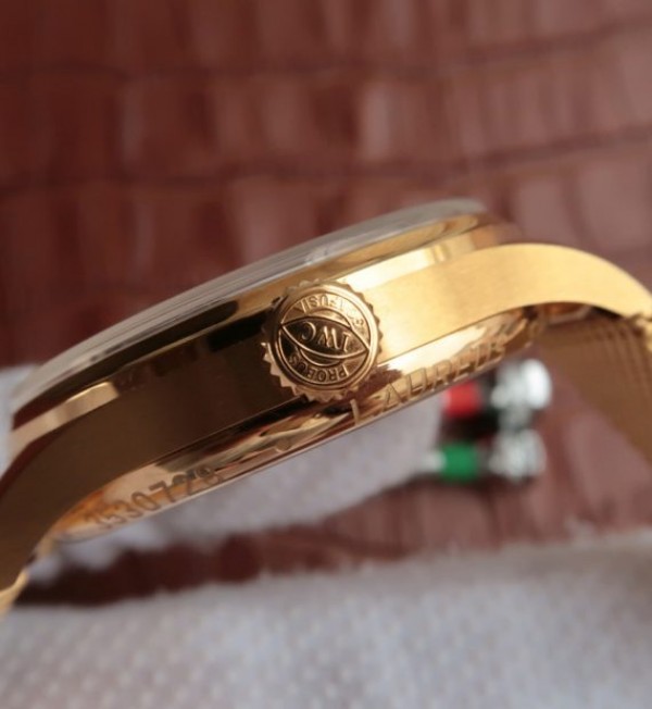 Replica IWC YLF Portuguese IW5242 RG Mesh Bracelet A52010 - Top club