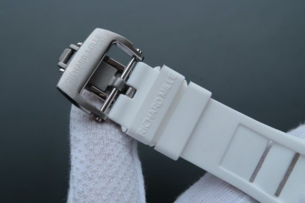 Replica Richard Mille RM052 White Ceramic Diamonds Skull Dial White Rubber Strap MIYOTA8215 - Top club