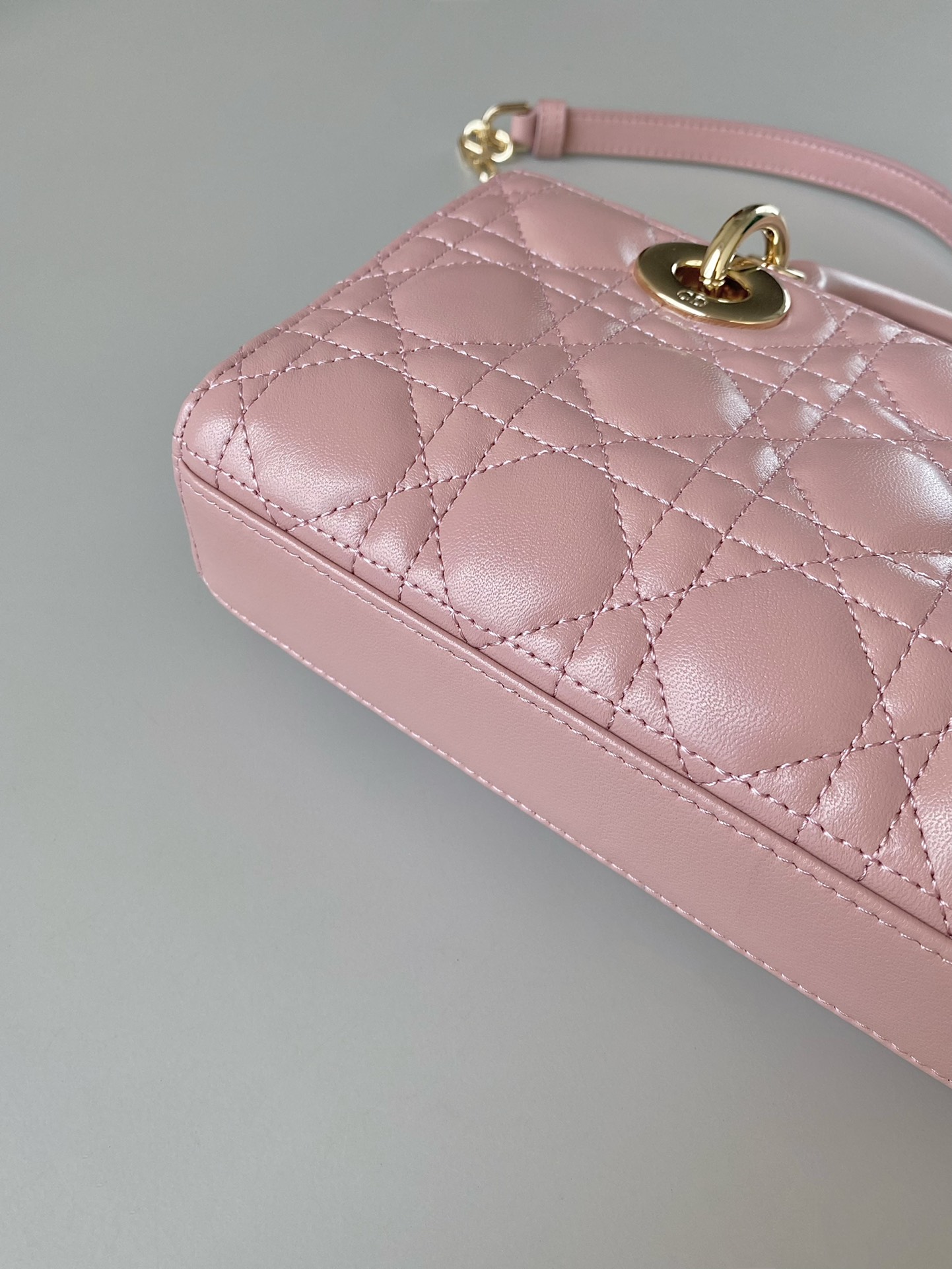 Dior Christian Dior Small Lady D-Joy Bag Pink For Women 9in/22cm1:1High-quality replica