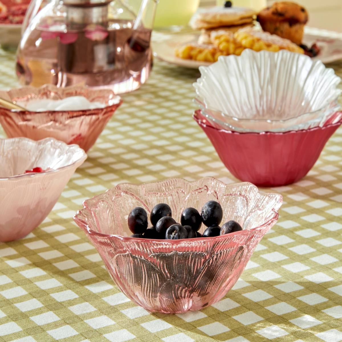 Small Bowl "Rose Blossom" Glass, D.13 cm
