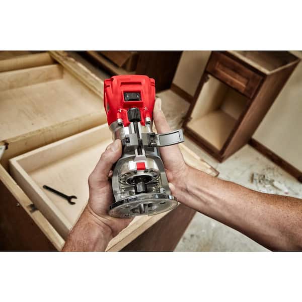 M18 FUEL 18V Lithium-Ion Brushless Cordless Compact Router w/ Compact Router Plunge Base - Image 14