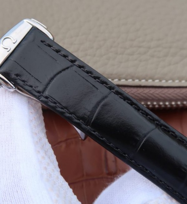 Replica Omega V6 De Ville 41mm SS White Dial Black Leather Strap A8500 - Top club