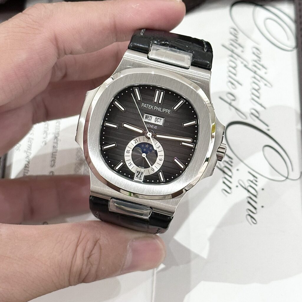 Patek Philippe Nautilus 5726 Replica 1:1 Watch Gray Dial GRF 40.5mm - Top club