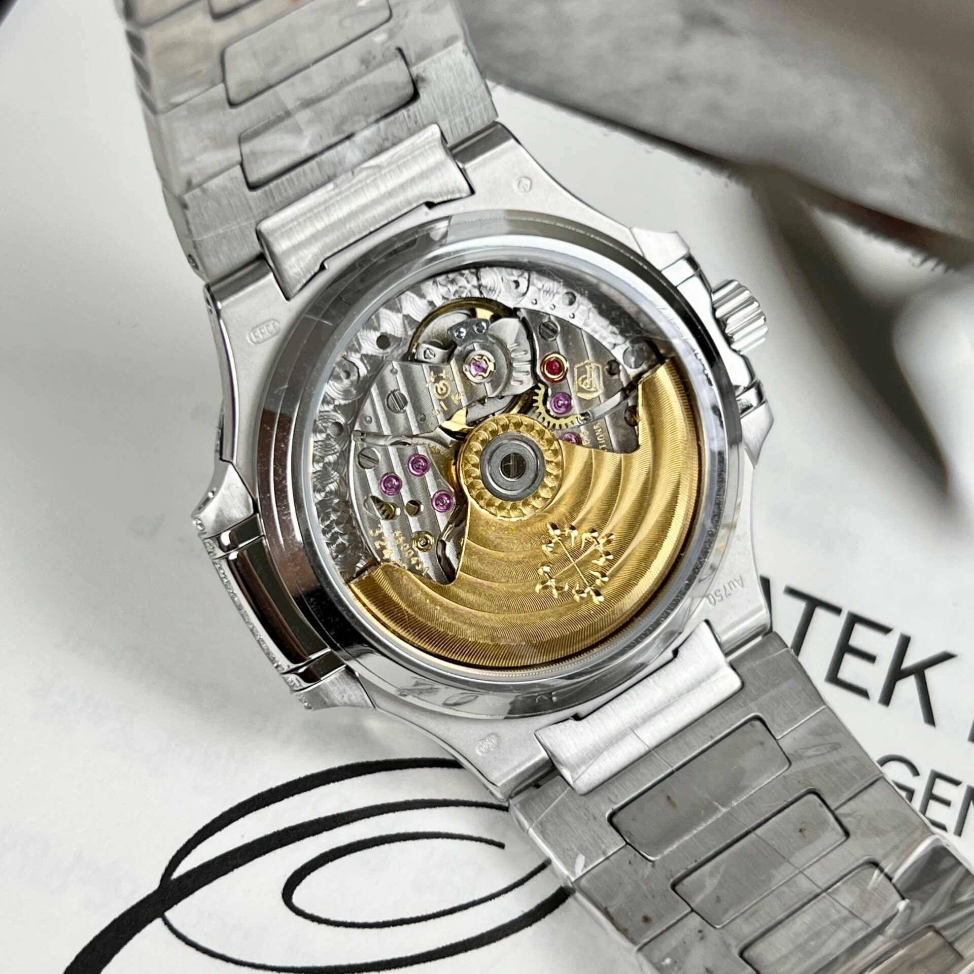 Patek Philippe Nautilus 7118 Full Diamond Replica Watch 35.2mm - Top club