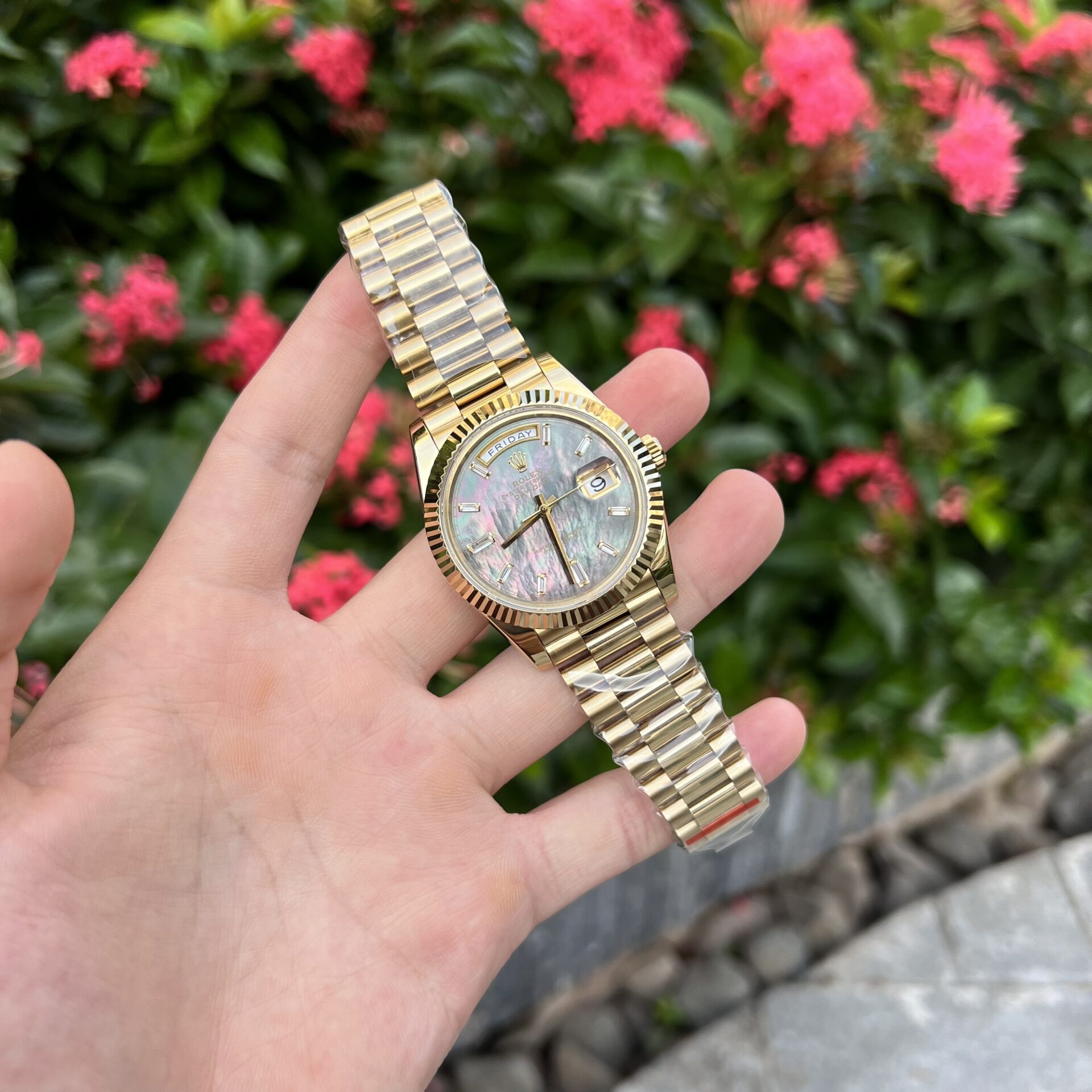 Rolex Replica Watch Day-Date Purple Mother of Pearl Dial Yellow Gold 40mm - Elite Watch Atelier