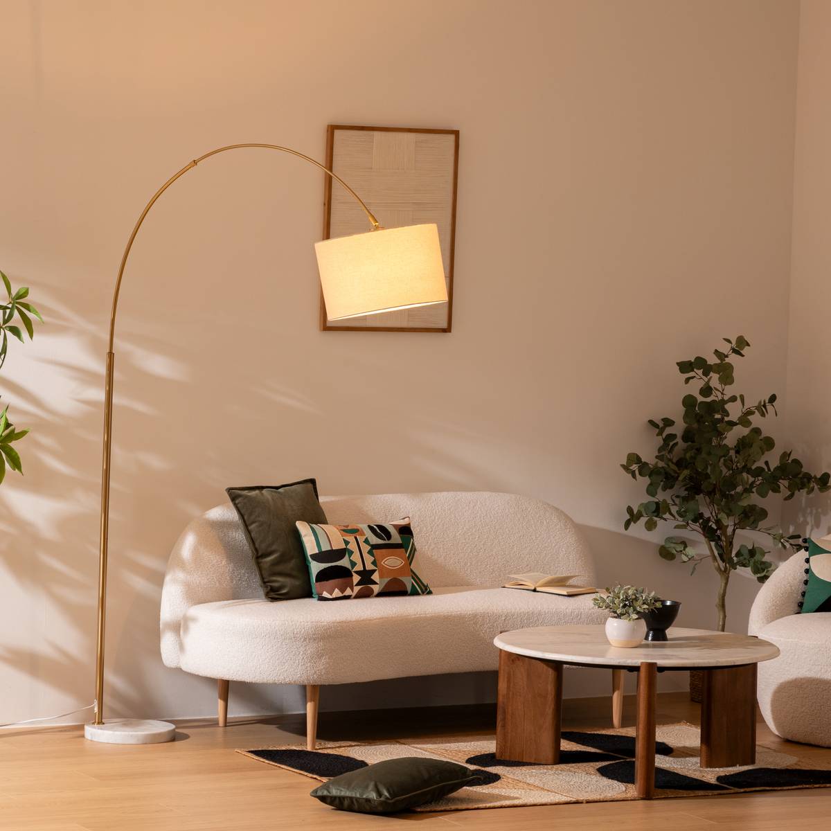Arc floor lamp "Tilio" Golden, H.195 cm