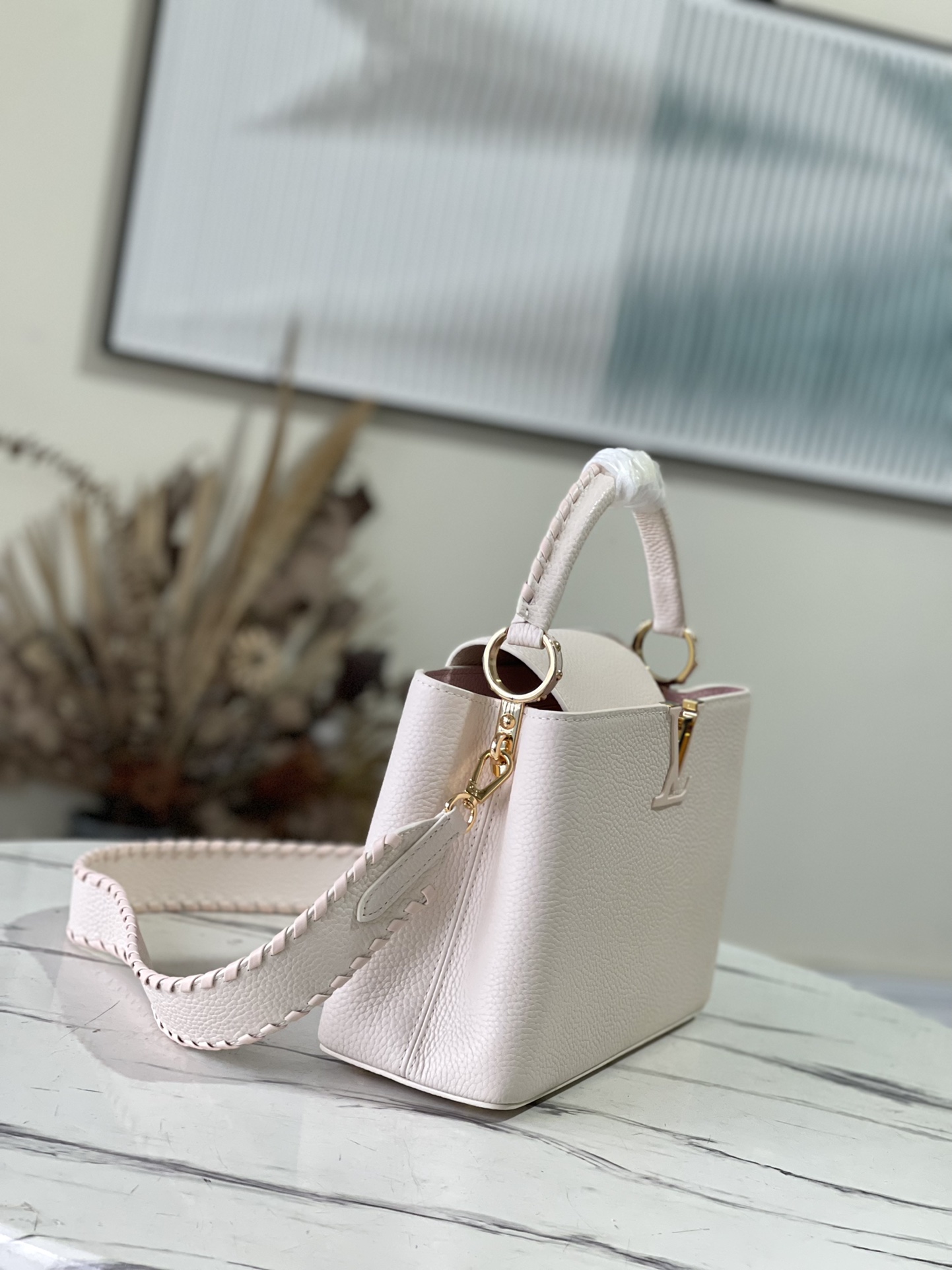 Louis Vuitton Z Capucines MM M211271:1High-quality replica