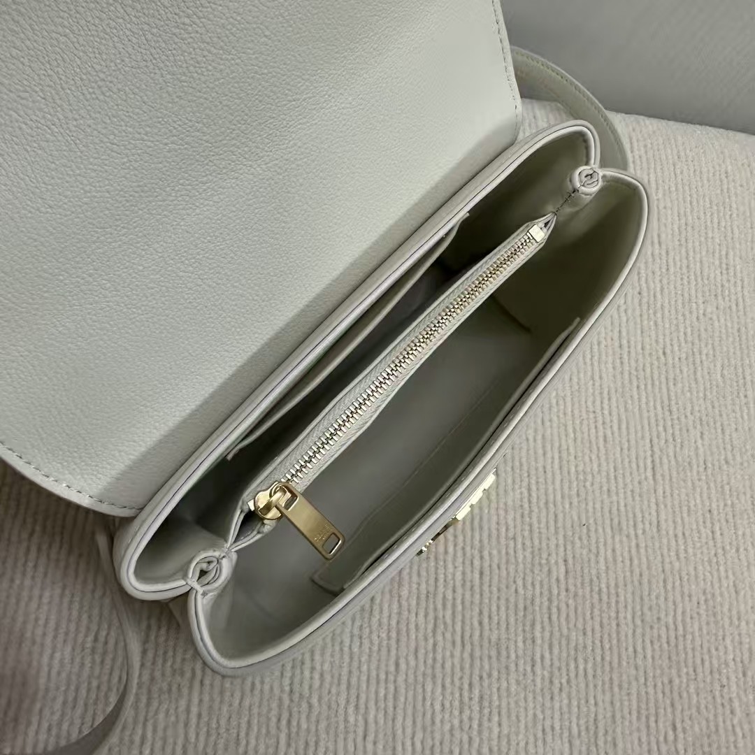 Celine Supple Calfskin Teen Nino Bag1:1High-quality replica