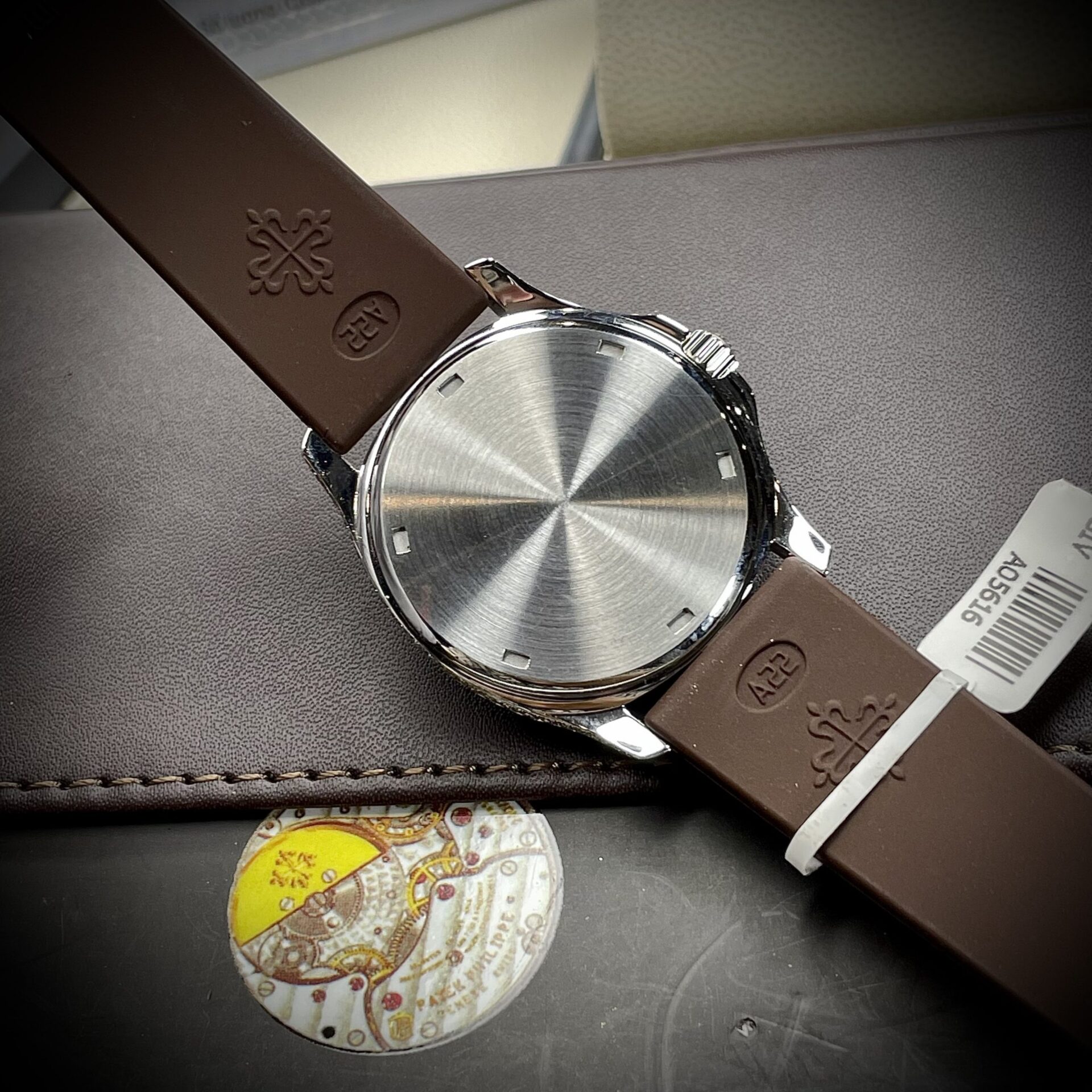 Patek Philippe Replica Watch Aquanaut 5067 Dial Brown Custom Diamonds Moissanite 35.6mm - Top club