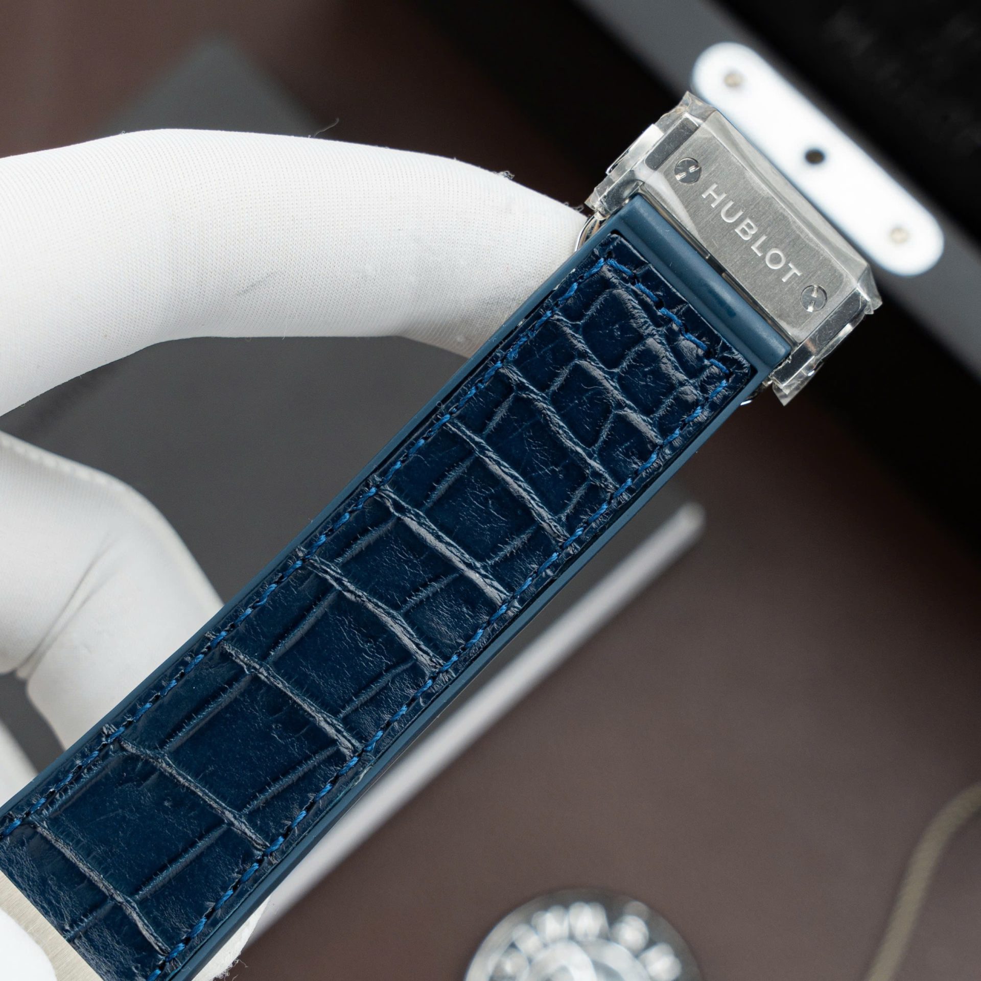 Hublot Classic Fusion Titanium Blue Replica Watches Movement SW300 Crocodile Leather Strap 42mm - Top club