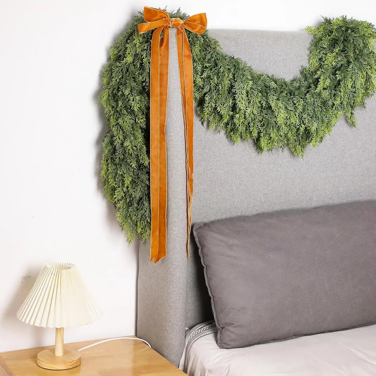 EvergreenCharm – Sfeervolle Kerst Guirlande van Cipresbladeren