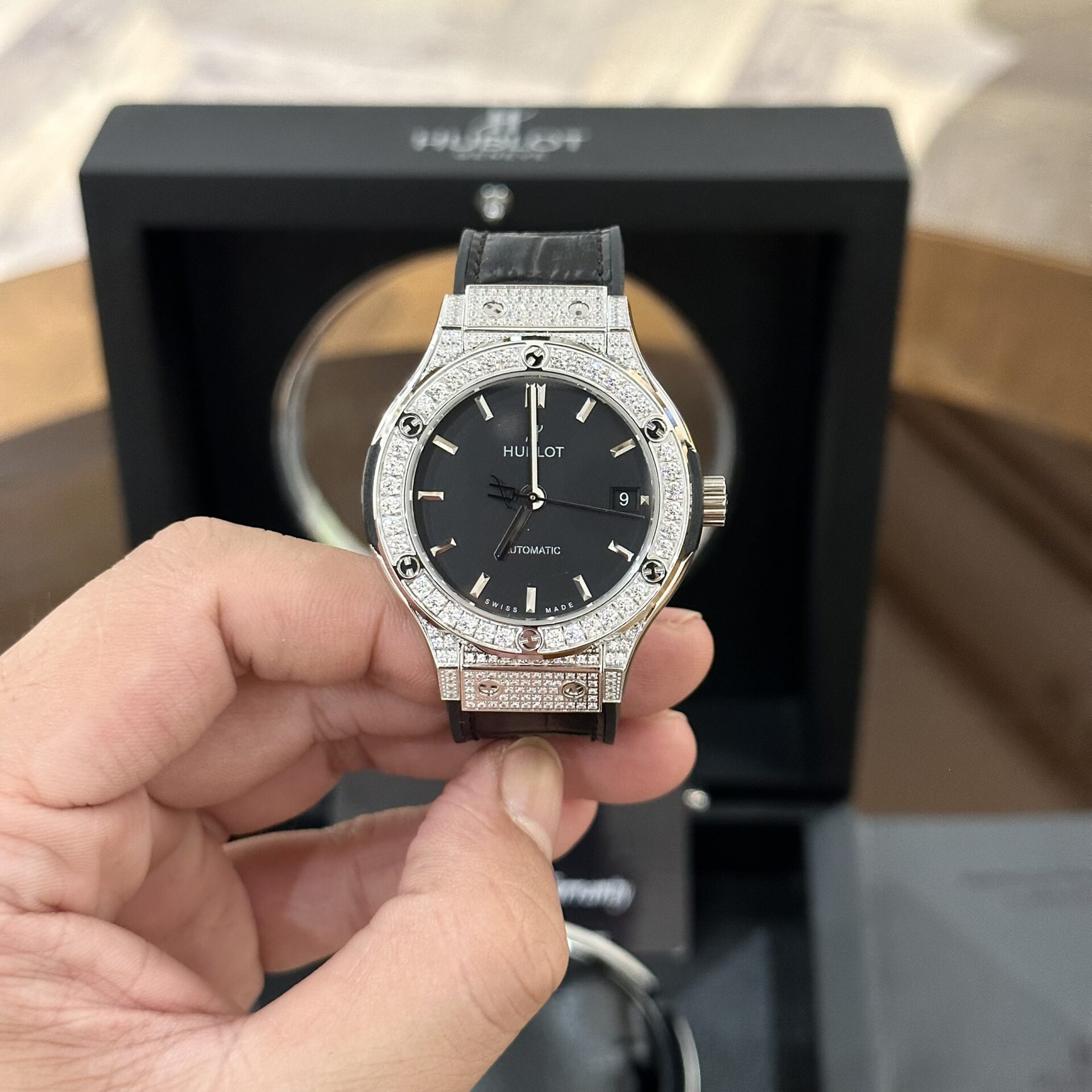 Hublot Classic Fusion Rep 1:1 Watch With Diamond Bezel Black HB Factory 38mm - Elite Watch Atelier