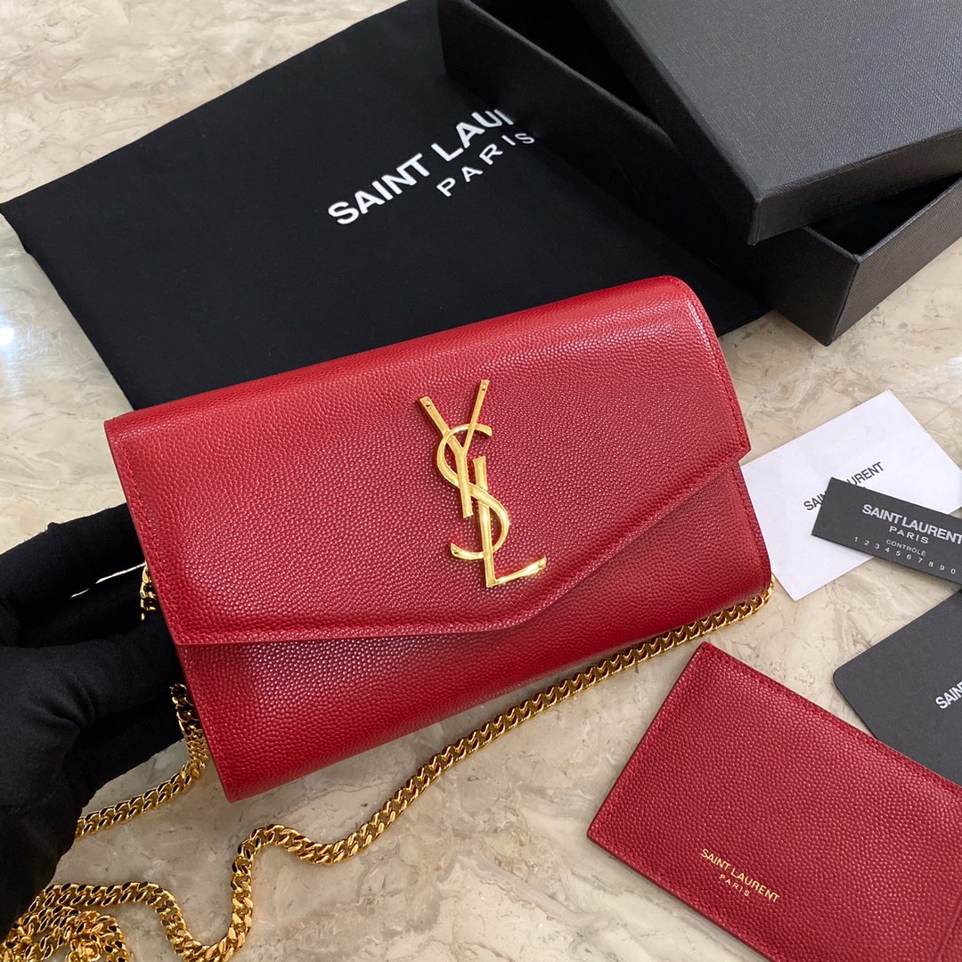 UPTOWN CHAIN WALLET IN CROCODILE-EMBOSSED SHINY LEATHER1:1High-quality replica