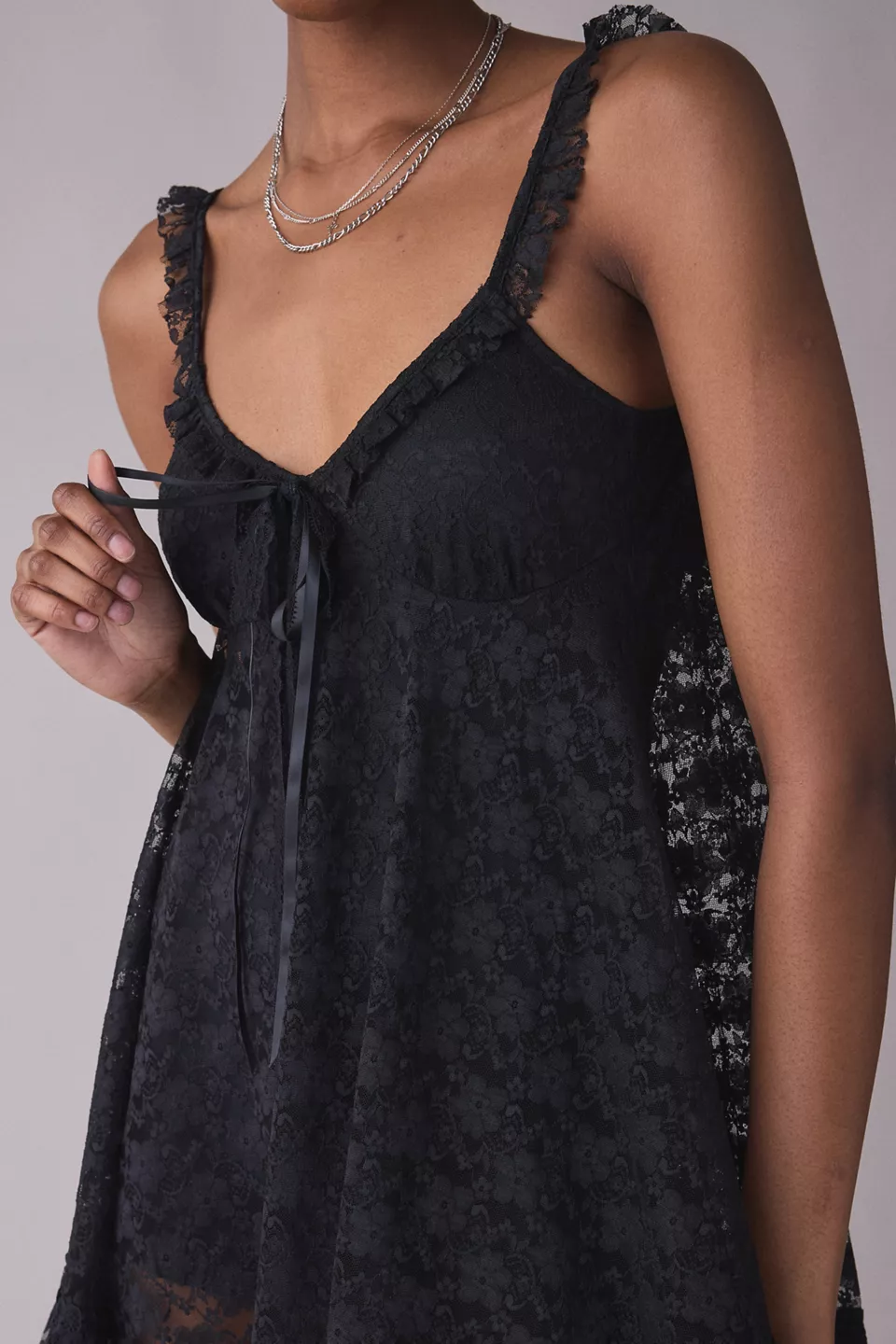 UO Primrose Lace Babydoll Romper - Black