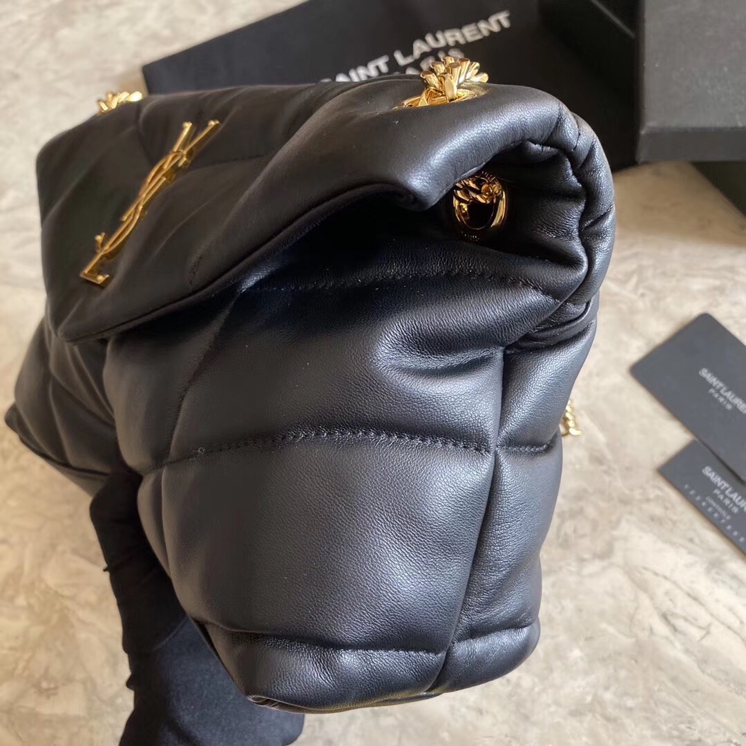 PUFFER MEDIUM BAG IN QUILTED LAMBSKIN1:1High-quality replica