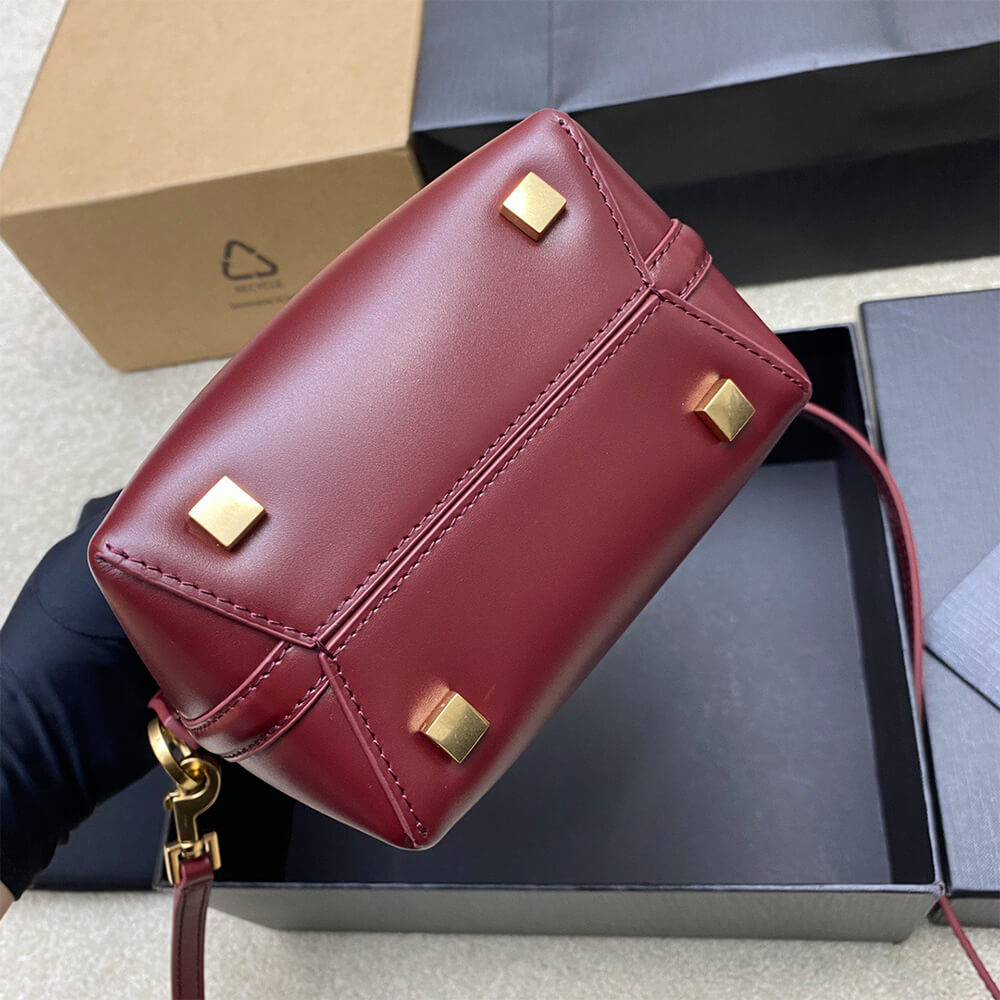 YSL LE 37 Mini Bucket Bag in Shiny Burgundy Leather1:1High-quality replica