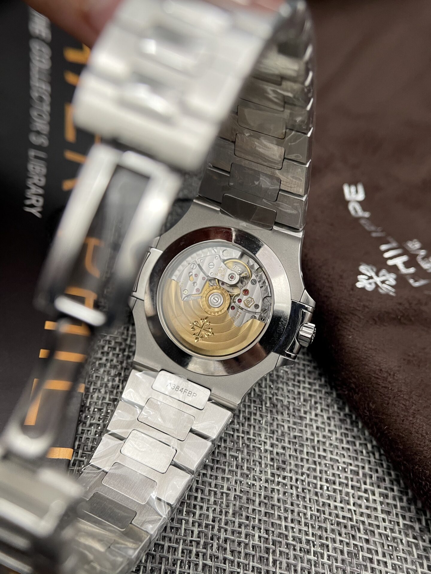 Patek Philippe Nautilus 5726 Best Replica Watch Blue Dial GRF 40.5mm - Top club