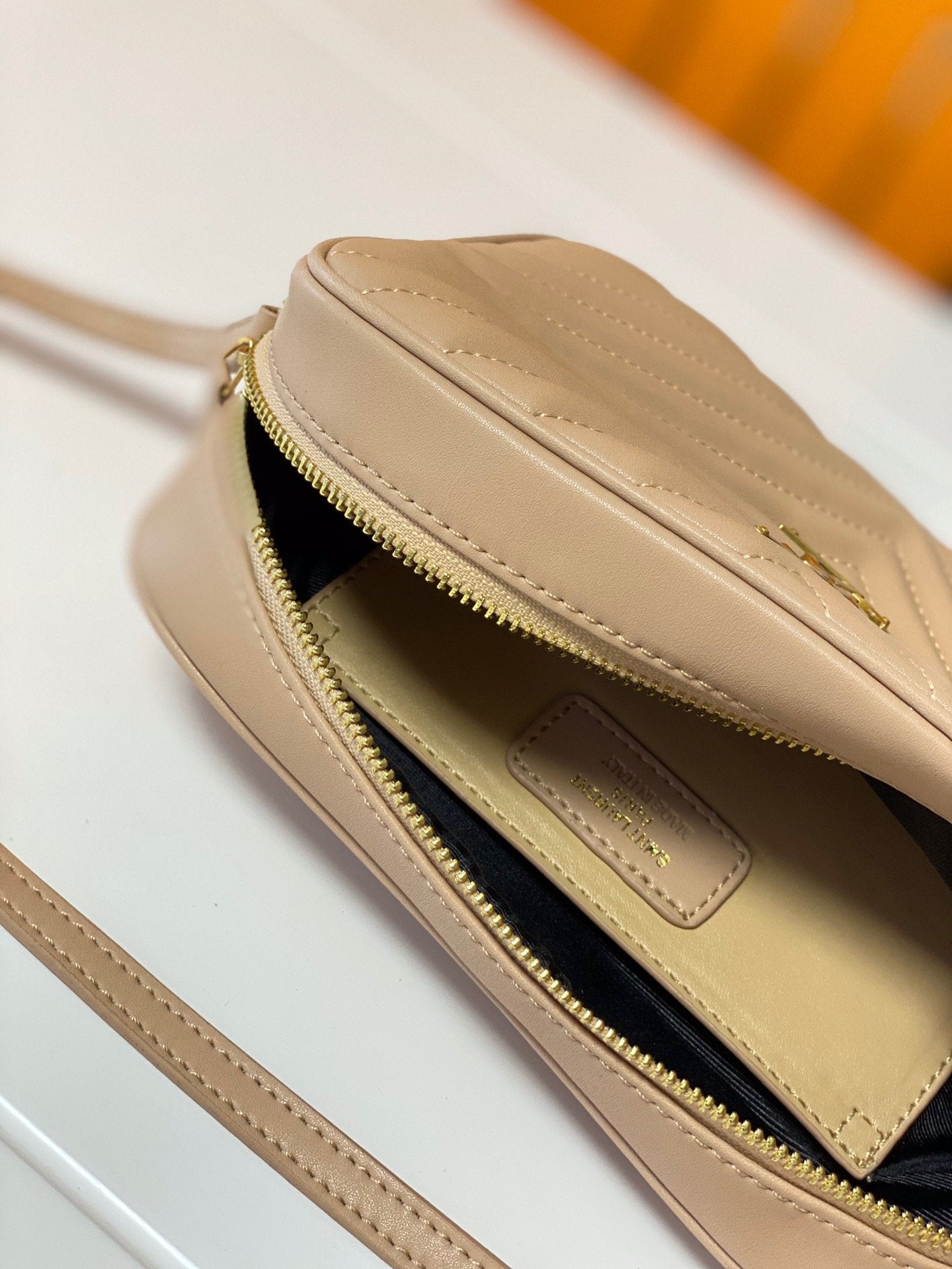 TO – Luxury Edition Bags SLY 0181:1High-quality replica