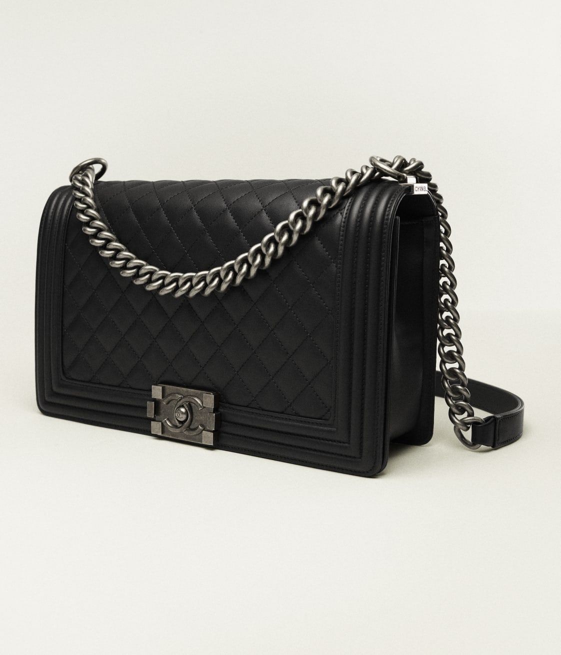 Replicate CHANEL LARGE BOY CHANEL HANDBAG(1:1 replica)