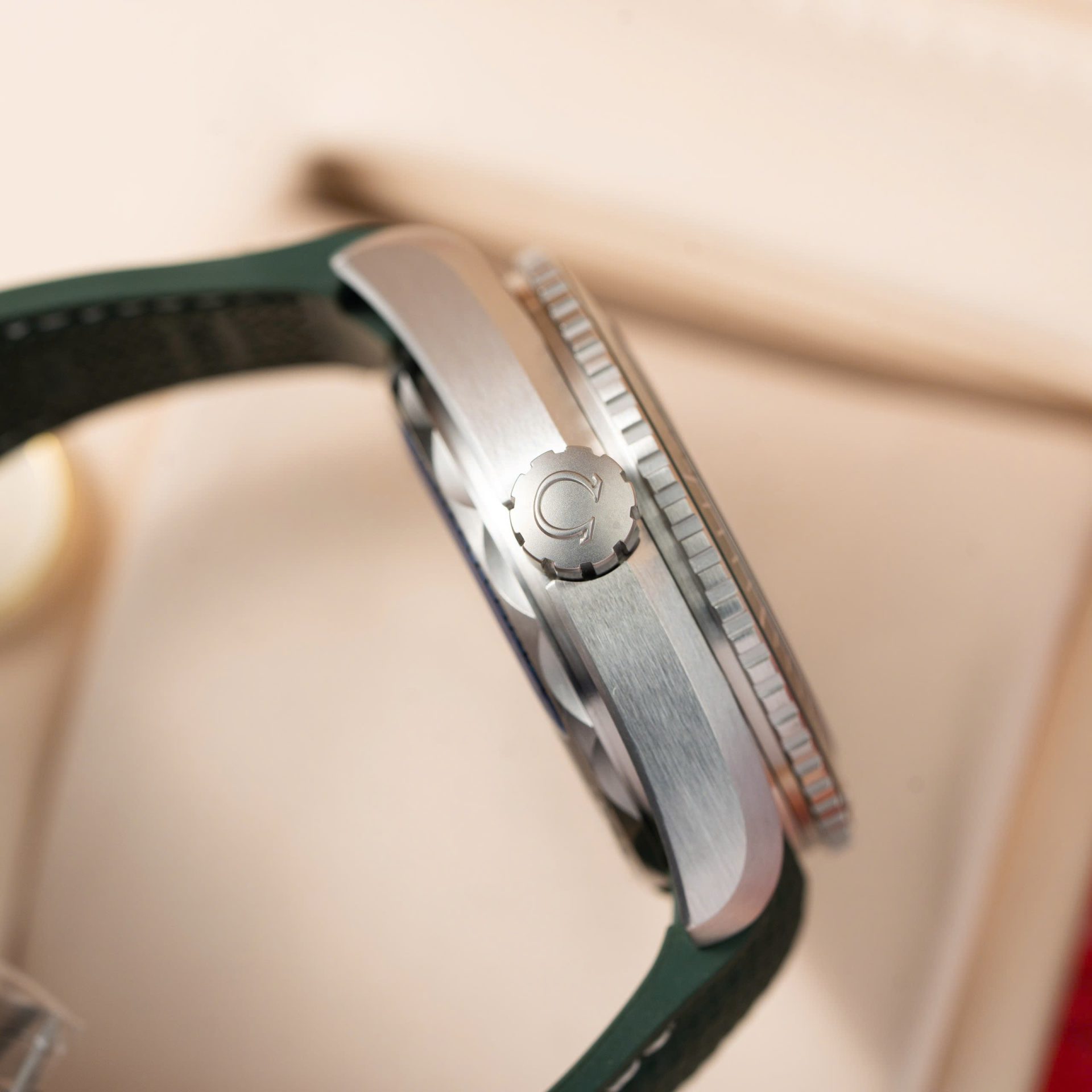 Omega Replica Watch Planet Ocean 600M Grey Dial Rubber Strap VS Factory 43.5mm - Top club