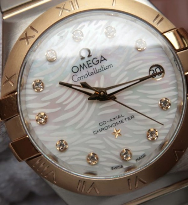 Replica Omega V6 Constellation 35mm SS White Dial Diamonds Markers RG Bezel A2500 - Top club