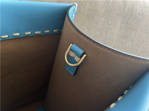 fendi sunshine tote medium blue - Replicaclubs