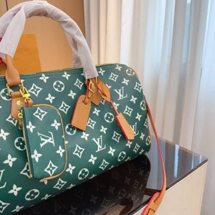Speedy1:1High-quality replica