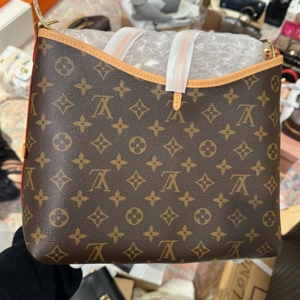 Louis Vuitton Handbags LV Carry All MM Monogram Brown Color 39x30x15cm1:1High-quality replica