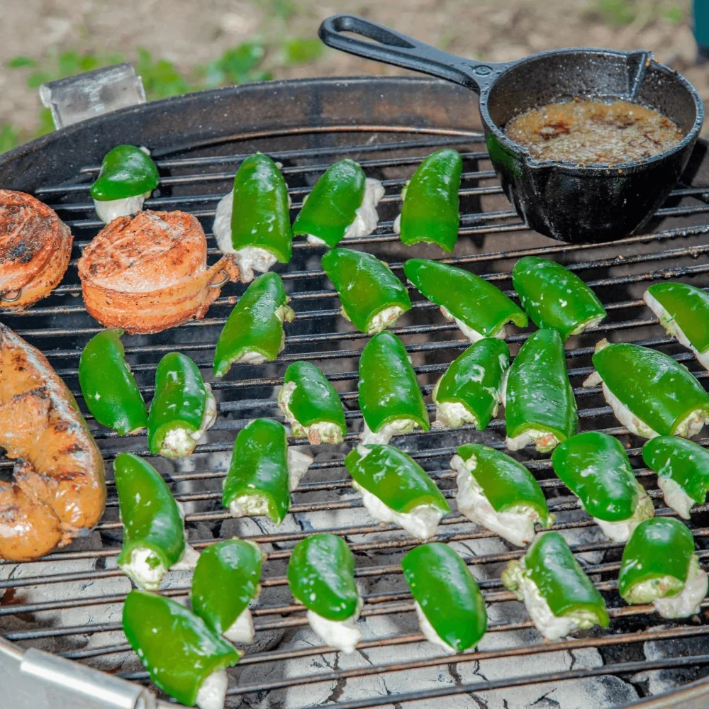 Old Smokey 22 Inch Portable Charcoal Grill - #22 - Image 3 Old Smokey 22 Inch Portable Charcoal Grill - #22 - Image 3