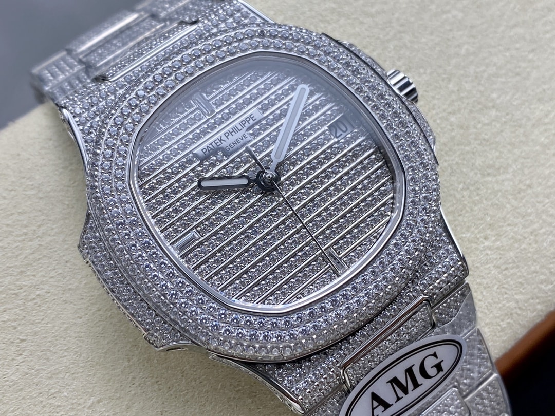 Fake Diamond Watch Patek Philippe Replica 5719/1G-001 Nautilus 40mm White Gold Diamond Pave White Gold Diamond Set Automatic AMG(1:1 replica) - Top club
