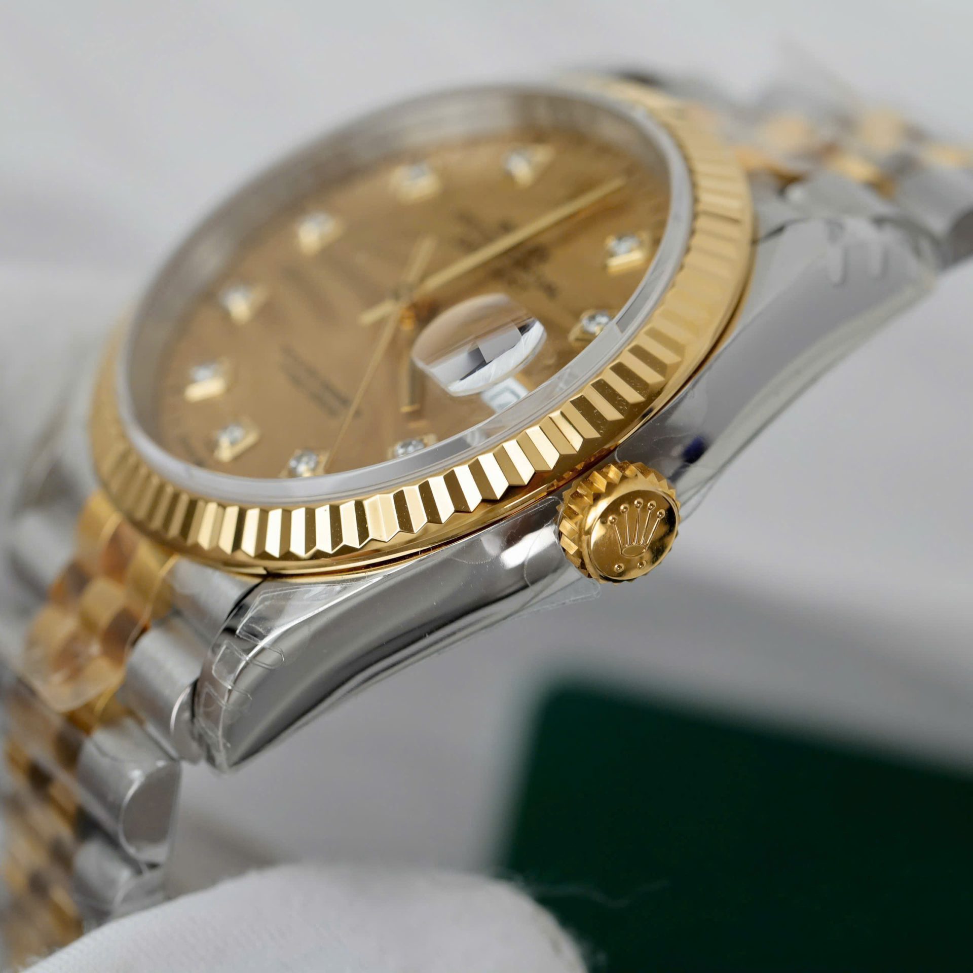 Rolex Replica Watches DateJust 126233 Palm Dial VS Factory 36mm - Top club