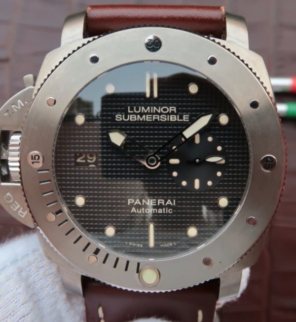 Replica Panerai JF Luminor Submersible PAM569 Titanium - Top club