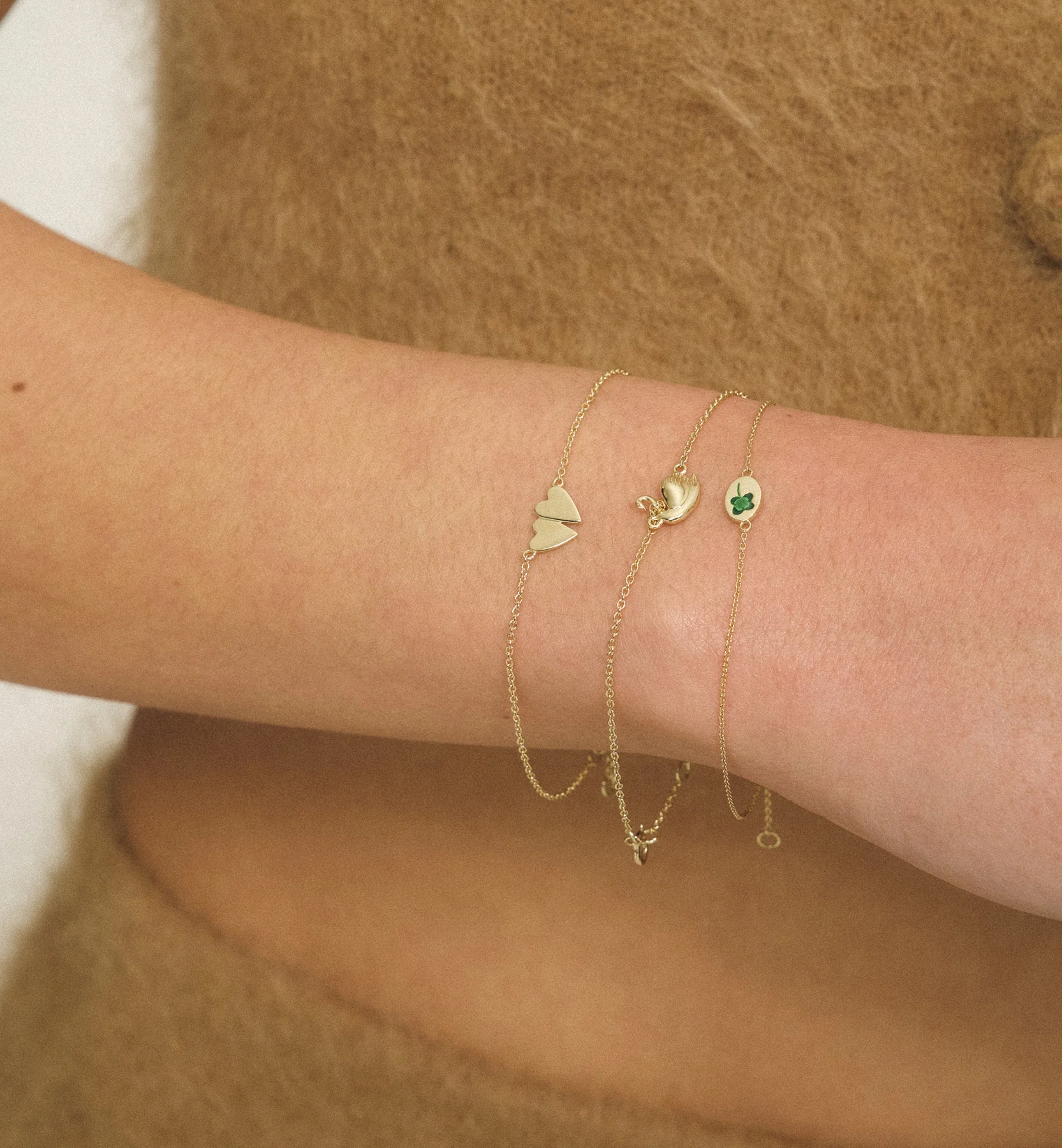 Golden Swan Bracelet 14K