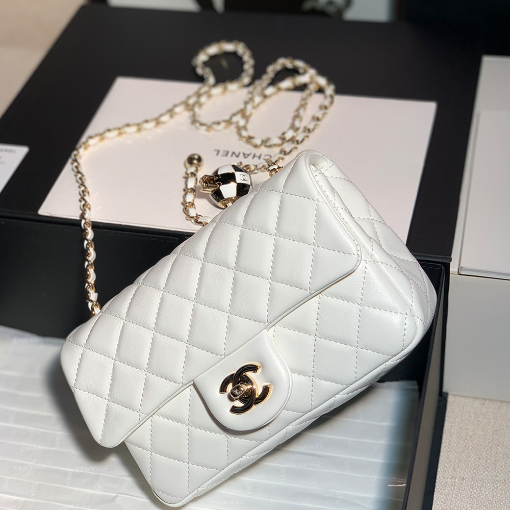 Chanel Classic Flag Bag Pearl Crush Mini Square Flap Bag White   Light Gold Hardware1:1High-quality replica