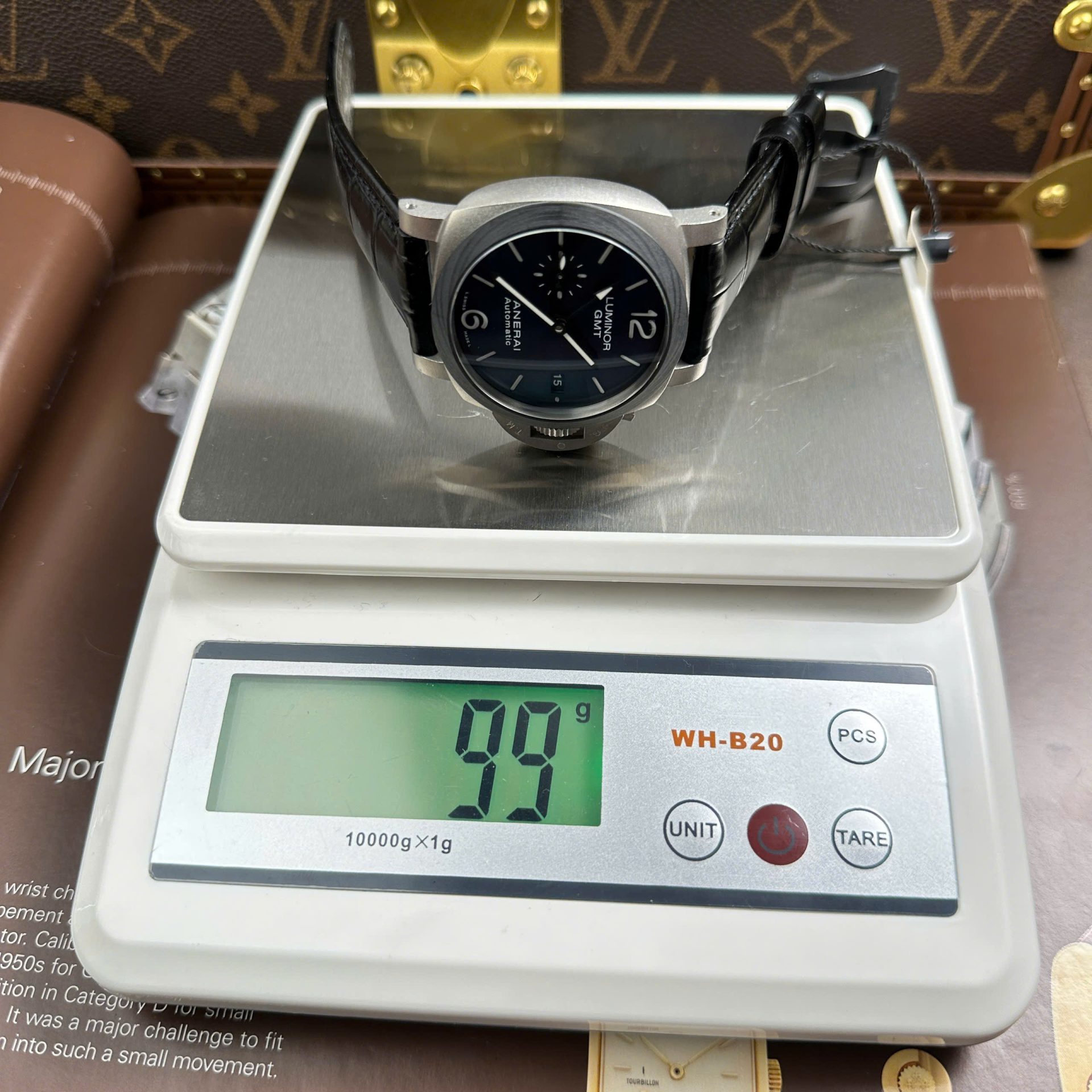 Panerai Luminor GMT PAM1279 Replica Watches Automatic Movement Leather Strap VS Factory 42mm - Elite Watch Atelier
