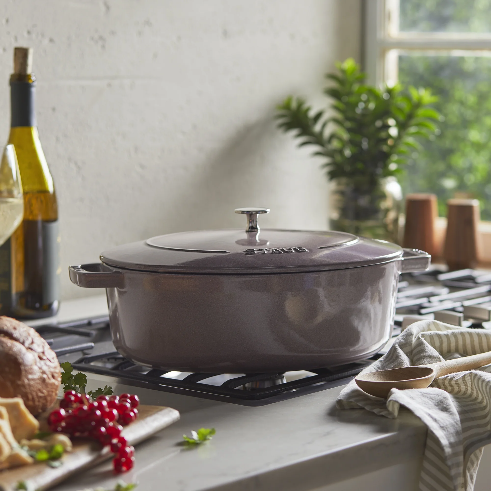 Staub Cast Iron 6.25-qt Shallow Oval Dutch Oven - Citron - Image 46