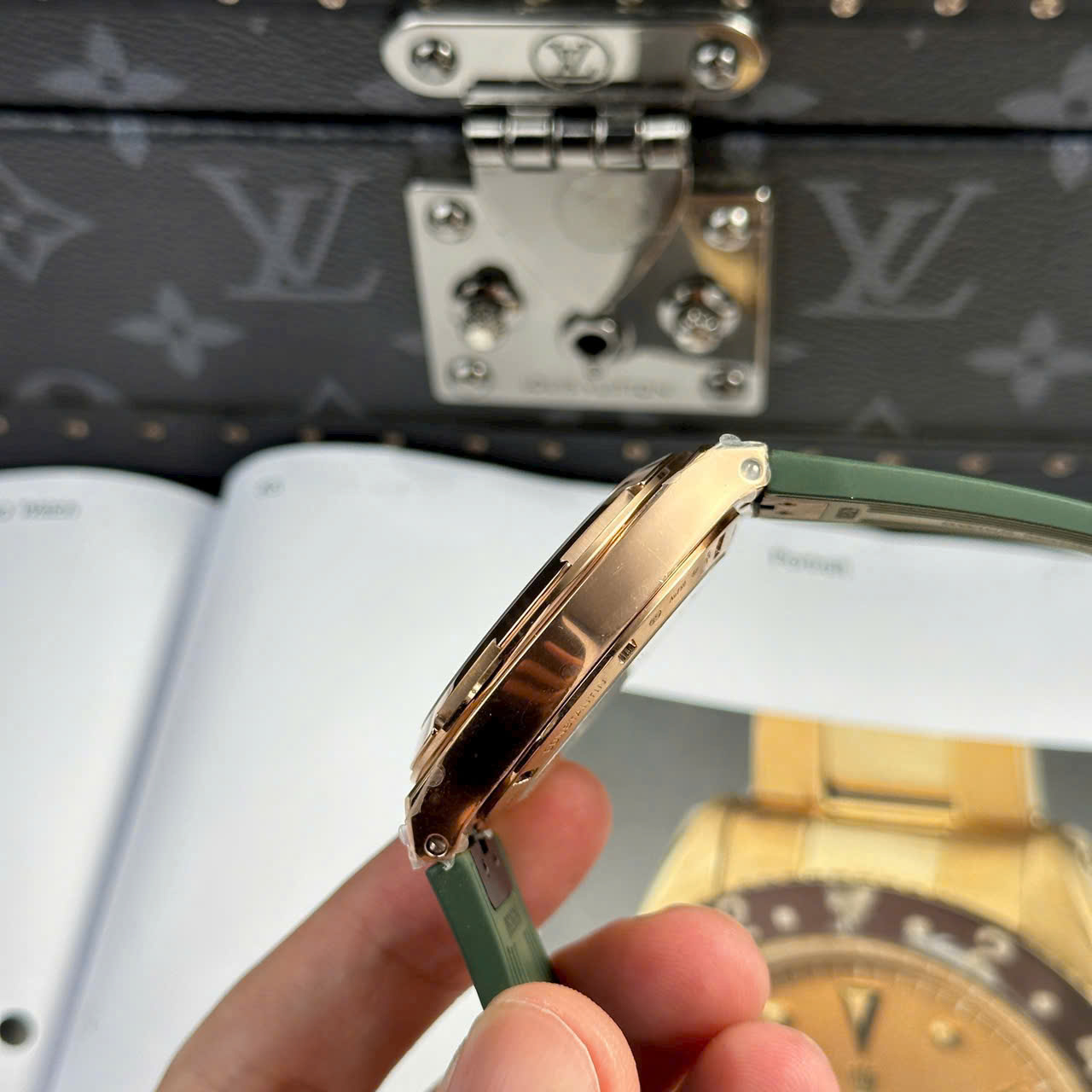 Vacheron Constantin Replica Watch Overseas 4500V Green Dial Rubber Strap 41mm - Top club