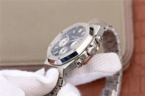 Replica Audemars Piguet Royal Oak Chronograph SS JHF Blue/White Dial SS Bracelet A7750 - Top club