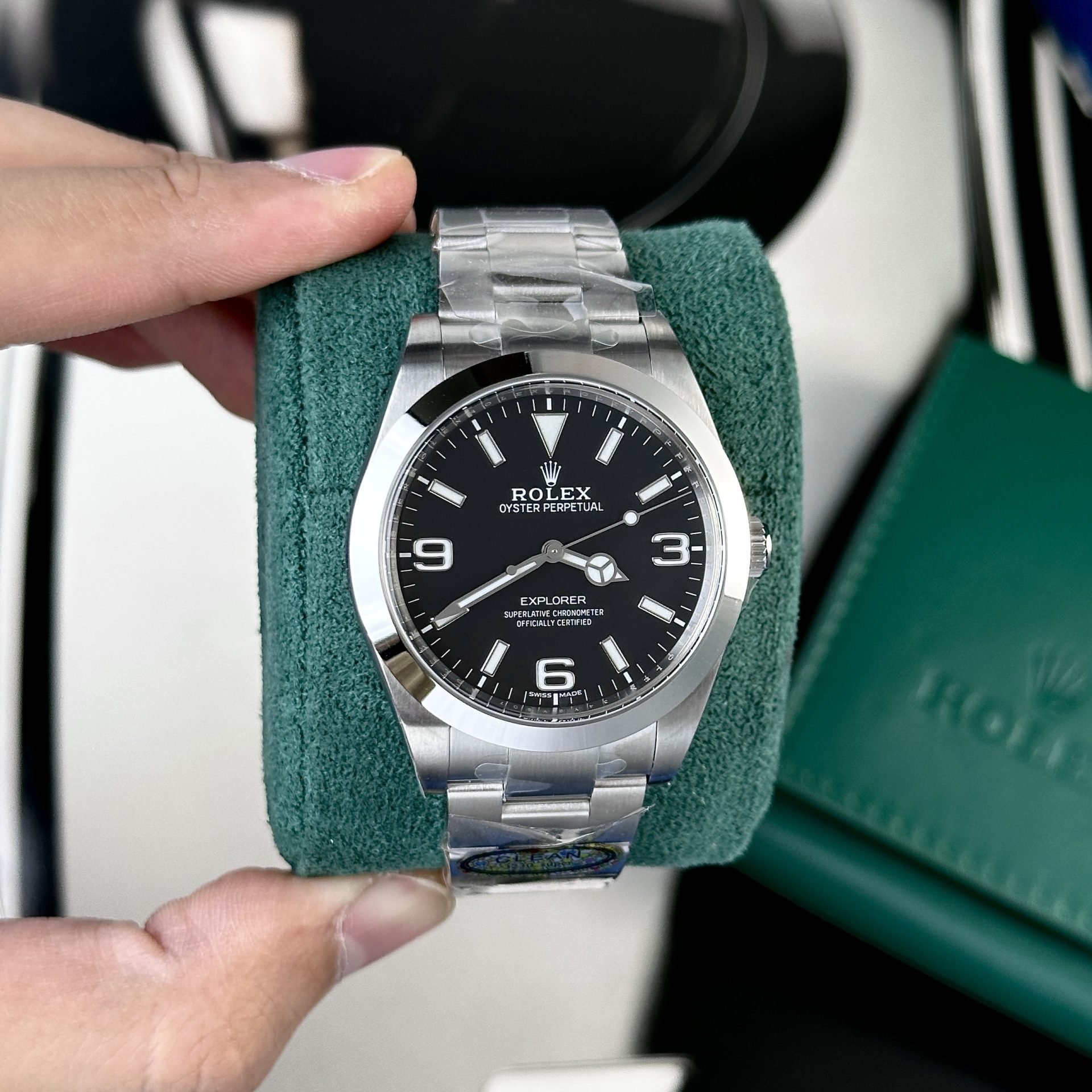 Rolex Best Replica Watch Explorer 214270 Black Dial Metal Wire 39mm - Elite Watch Atelier
