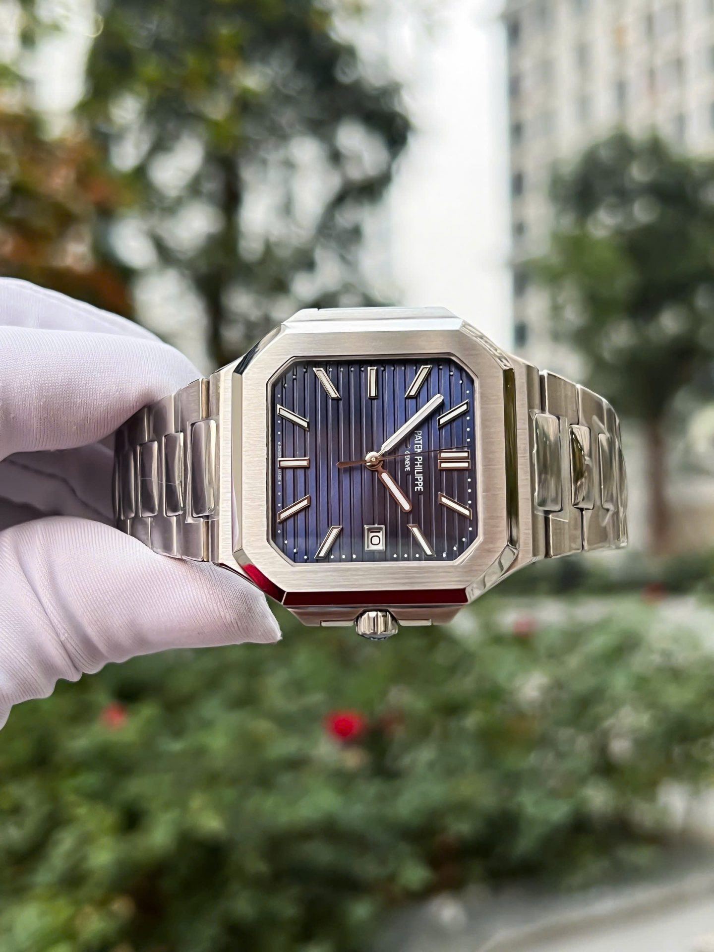 Patek Philippe Cubitus 5821 Best Replica 11 Watch Dial Blue Metal Wire 45mm - Top club