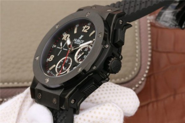 Replica Hublot Big Bang 44mm Full Ceramic Black Dial Black Rubber Strap HUB4100 - Top club