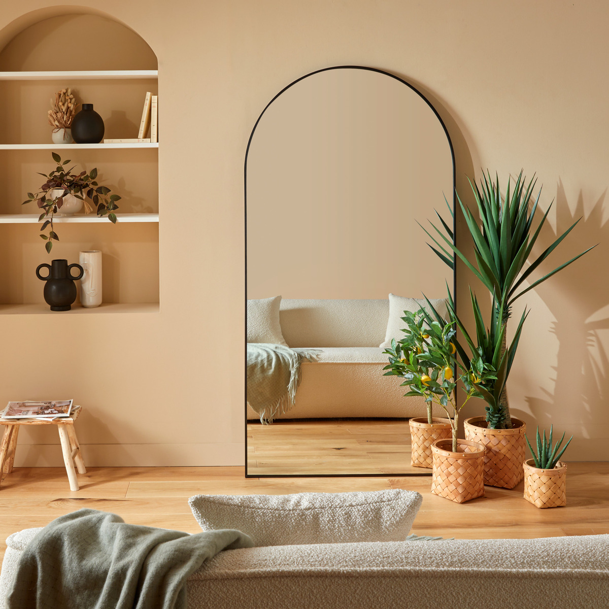 Arched mirror "Alice" Black, 177x91 cm