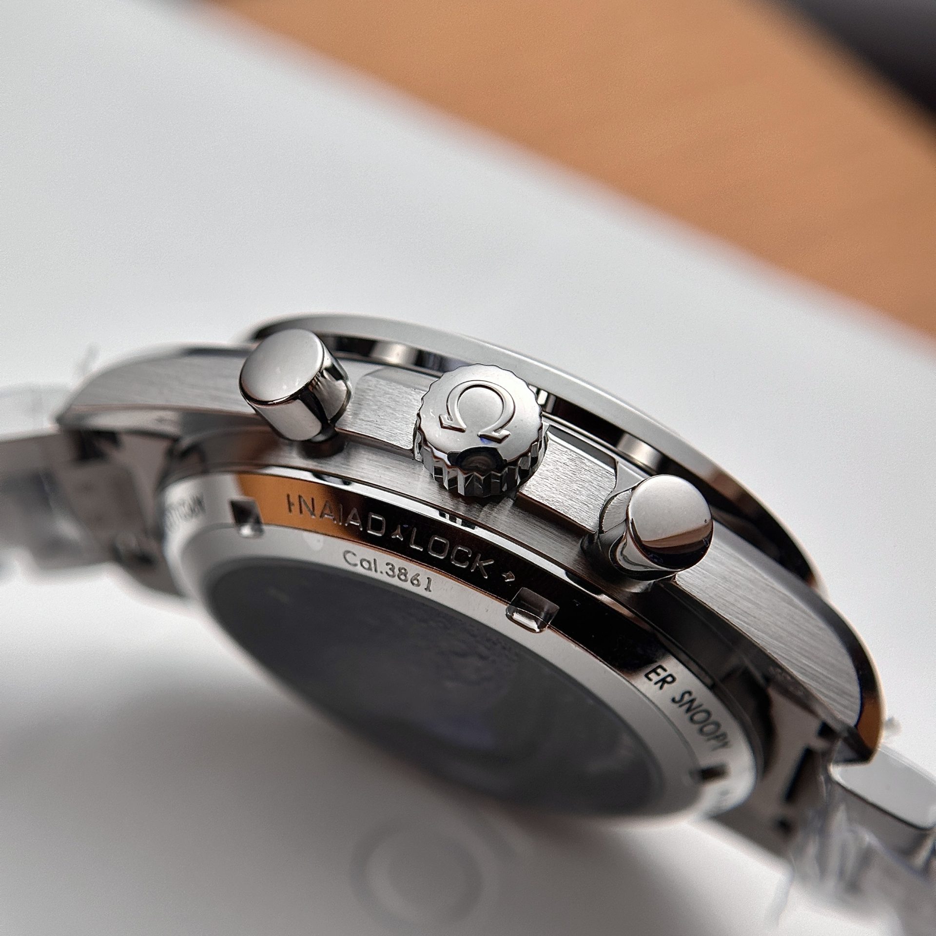 Omega Replica 1:1 Watch Speedmaster Snoopy Avard Anniversary GS Factory 42mm - Top club