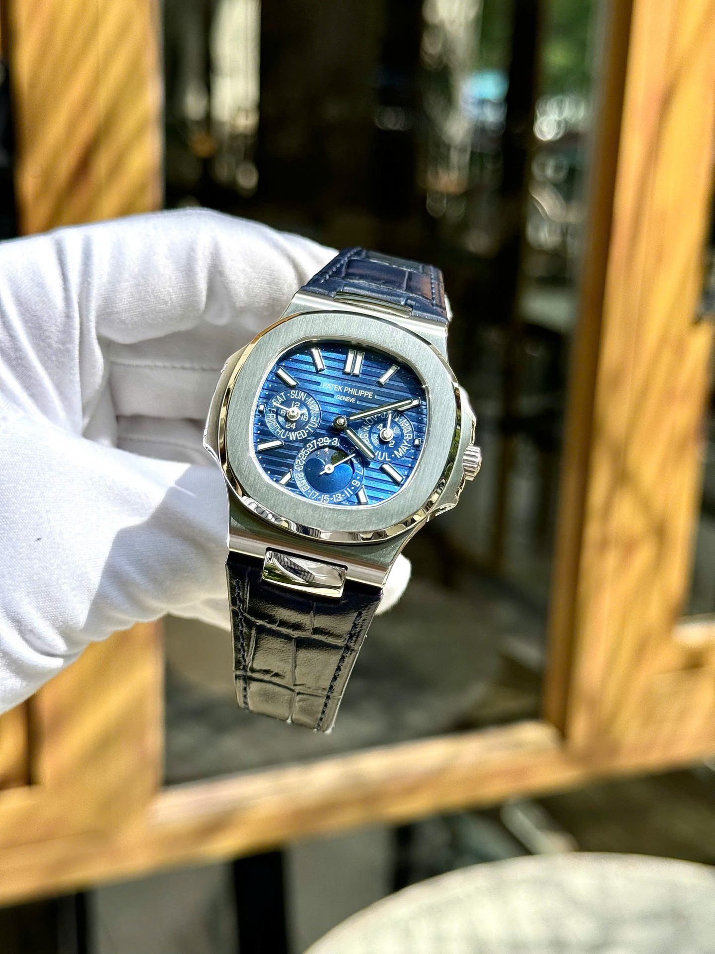 Patek Philippe High End Watch Replicas Nautilus 5740G Blue   Automatic Swiss Movement 40mm - Elite Watch Atelier