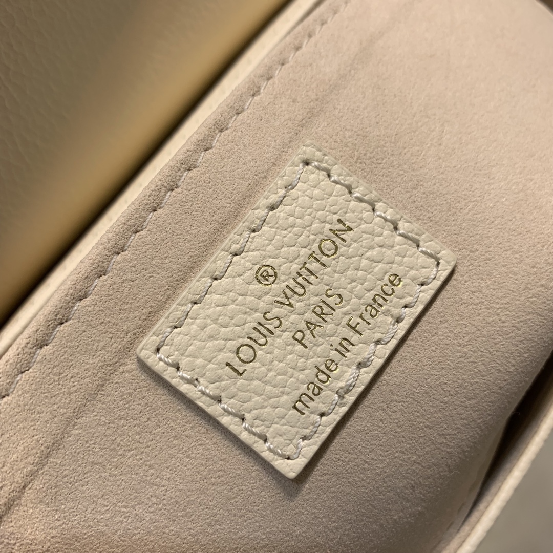 Louis Vuitton LV Favorite1:1High-quality replica