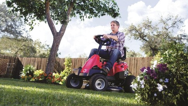 Troy Bilt Riding Lawn Mower, 382cc, 30 Inch, 6 Speed - TB30 - Image 3 Troy Bilt Riding Lawn Mower, 382cc, 30 Inch, 6 Speed - TB30 - Image 3